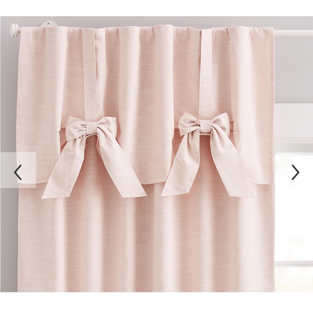 pottery Barn Kids Evelyn Linen Blend Bow Valance Blackout Curtain